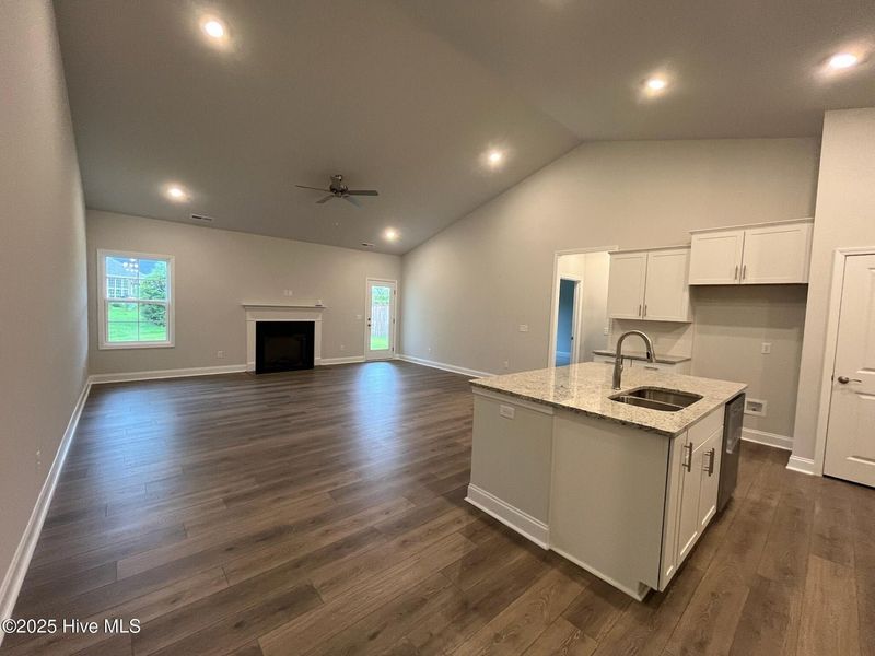 Image 27 of a home in Palmetto Creek.