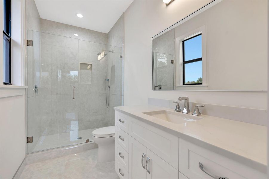 BATH ROOMS BATH ROOMS