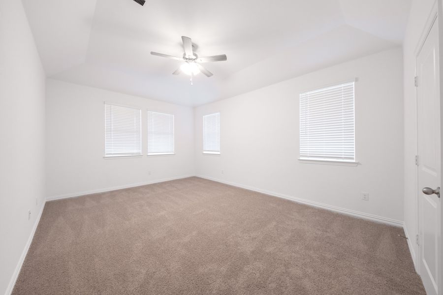 Spacious, unfurnished interior of a new home in Churchill, Anna (Image 19). Spacious, unfurnished interior of a new home in Churchill, Anna (Image 19).