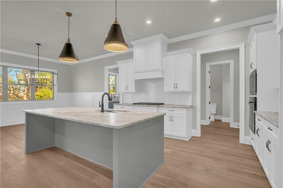 Furnished interior view inside a new home in , Gainesville (Image 12).