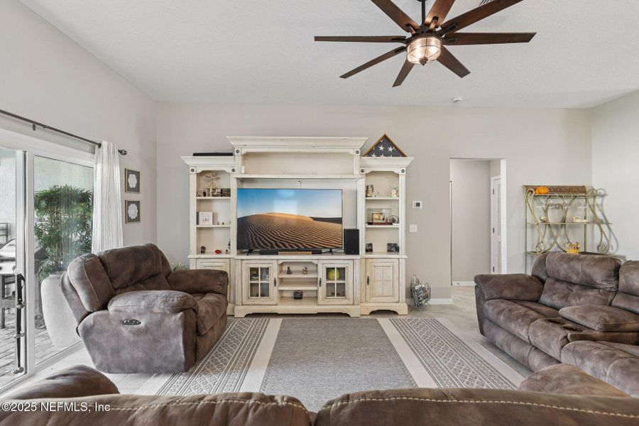 Furnished interior view inside a new home in Creekside Manor, Jacksonville (Image 37). Furnished interior view inside a new home in Creekside Manor, Jacksonville (Image 37).