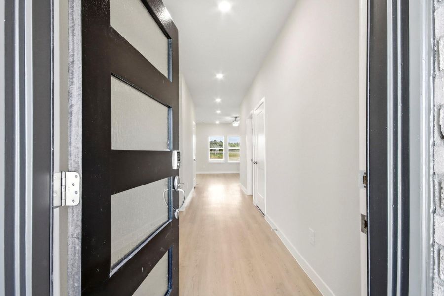 Spacious, unfurnished interior of a new home in Maple Woods, Hockley (Image 11).