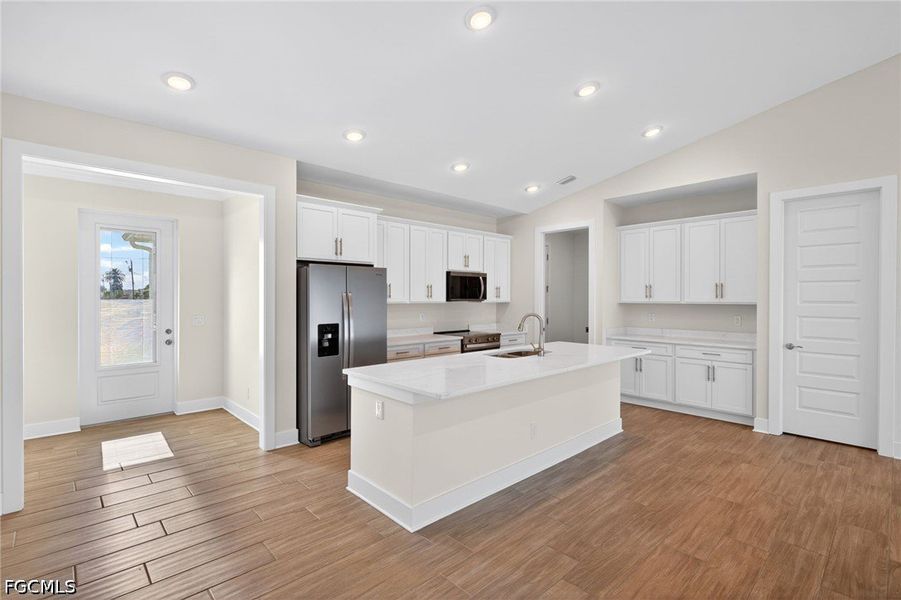 Furnished interior view inside a new home in Cape Coral, Cape Coral (Image 8).
