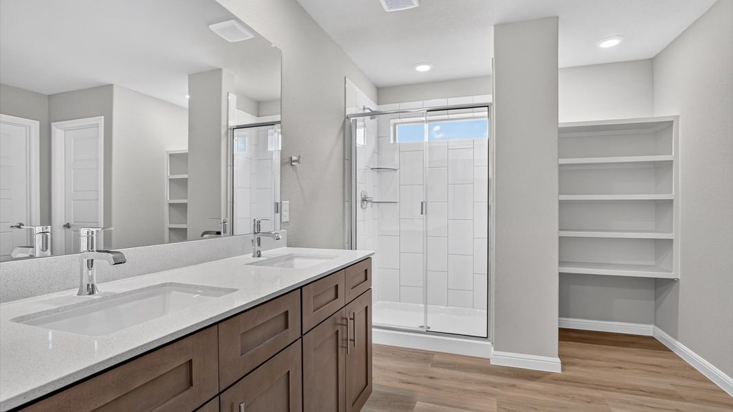 Furnished interior view inside a new home in Sandstone Estates, Granbury (Image 9).