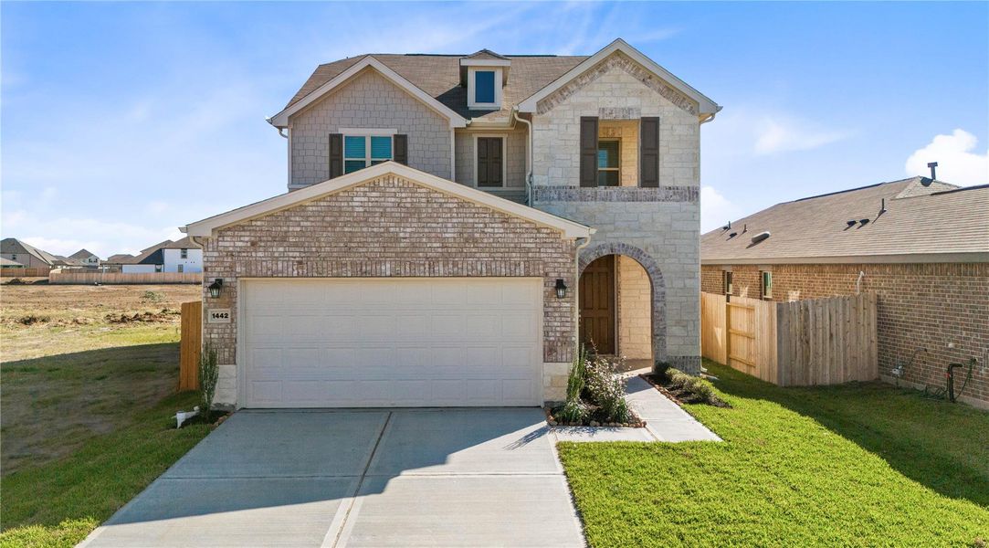 You don't want to miss all 1442 Elsinore Drive has to offer! Call to schedule your showing today!