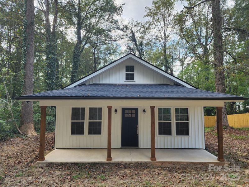 Image 14 of a home in .