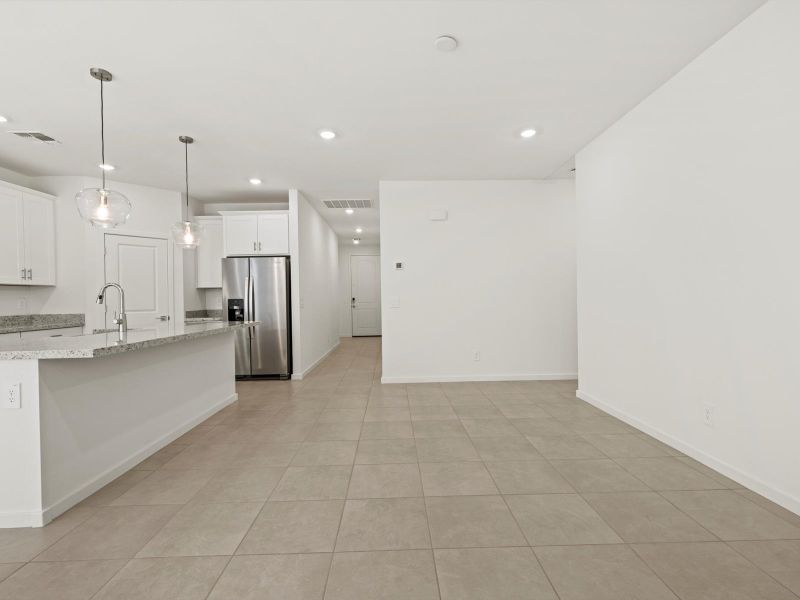 Spacious, unfurnished interior of a new home in Allure Vista Estate Series, Buckeye (Image 11).