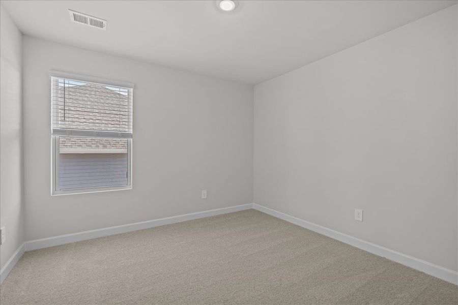 Spacious, unfurnished interior of a new home in Collier Ridge, Moore (Image 19). Spacious, unfurnished interior of a new home in Collier Ridge, Moore (Image 19).