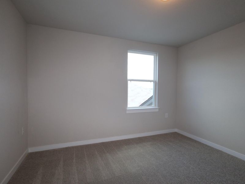 Spacious, unfurnished interior of a new home in Marble Creek Crossing, Austin (Image 4).