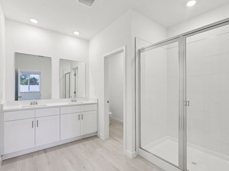 Furnished interior view inside a new home in Azalea Creek, Jacksonville (Image 6).