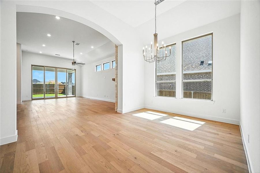 4317Clydesdale215C021 4317Clydesdale215C021