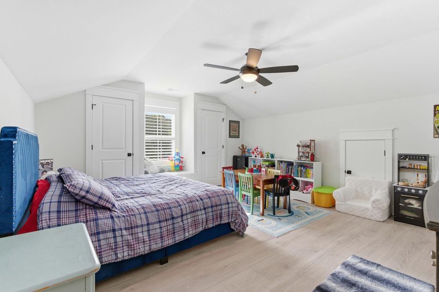 Furnished interior view inside a new home in Overlook at Copahee Sound, Awendaw (Image 9). Furnished interior view inside a new home in Overlook at Copahee Sound, Awendaw (Image 9).