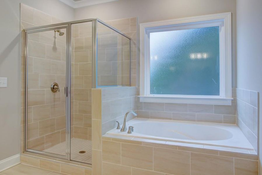 Image 28 of a home in Livingstone Park.