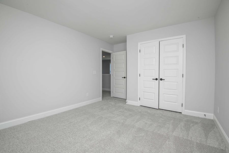 Spacious, unfurnished interior of a new home in Ivey Farms - The Grove Collection, Farragut (Image 36). Spacious, unfurnished interior of a new home in Ivey Farms - The Grove Collection, Farragut (Image 36).