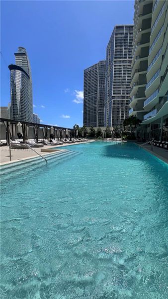Condo located in Miami, FL showcasing its design and architecture (Image 3). Condo located in Miami, FL showcasing its design and architecture (Image 3).