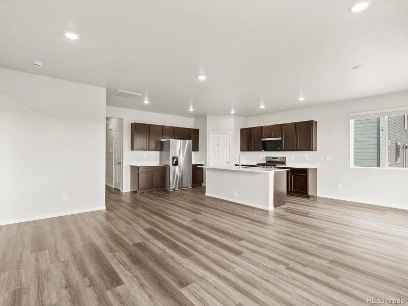 Image 22 of a home in Poudre Heights: The Lakes Collection.