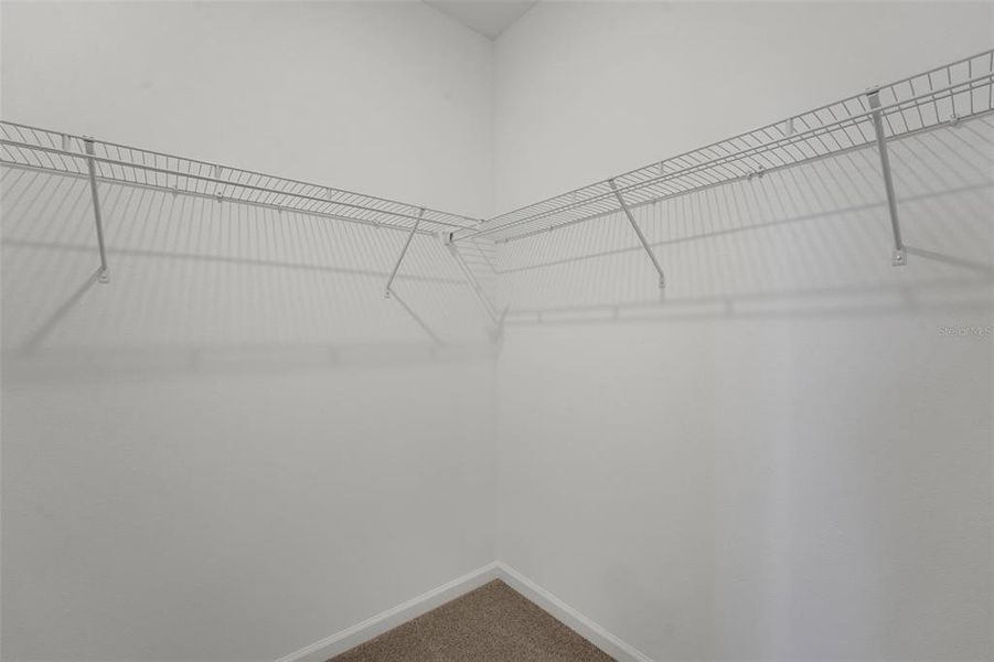 Spacious, unfurnished interior of a new home in Willowbrook North, Winter Haven (Image 23).