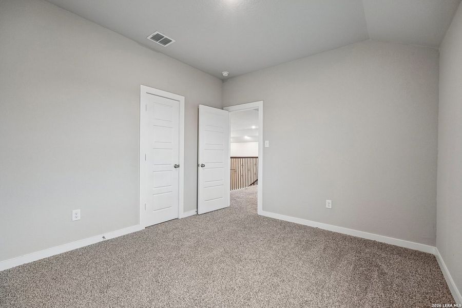 Spacious, unfurnished interior of a new home in Willow Point, San Antonio (Image 19). Spacious, unfurnished interior of a new home in Willow Point, San Antonio (Image 19).