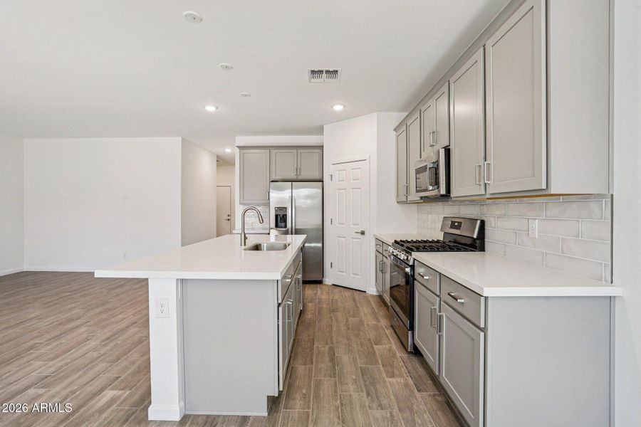 11-web-or-mls-W Kenner Dr-S2703-011 11-web-or-mls-W Kenner Dr-S2703-011