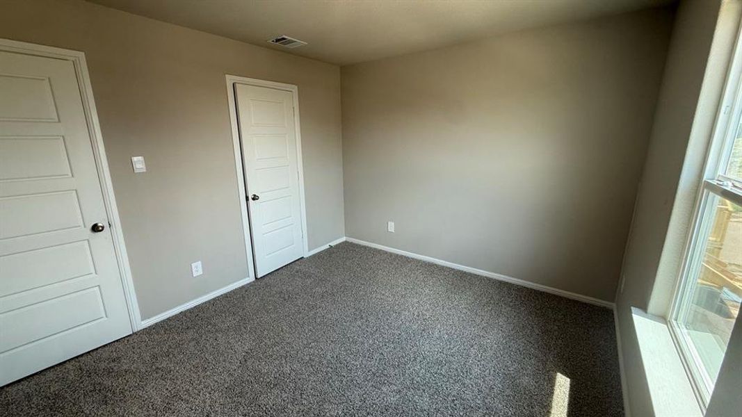 Spacious, unfurnished interior of a new home in Orchard Village, Fort Worth (Image 10). Spacious, unfurnished interior of a new home in Orchard Village, Fort Worth (Image 10).