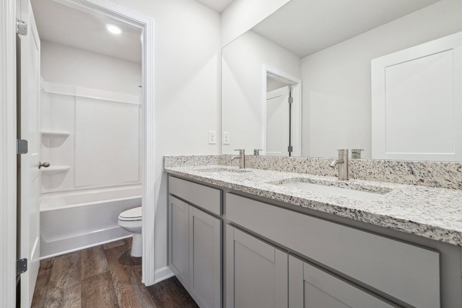 4br New Home in Fairburn, GA.  - Slide 16