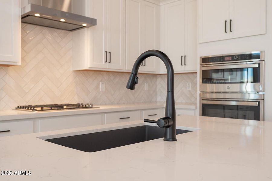 Tri Pointe Soleo 620 - Kitchen-2MLS