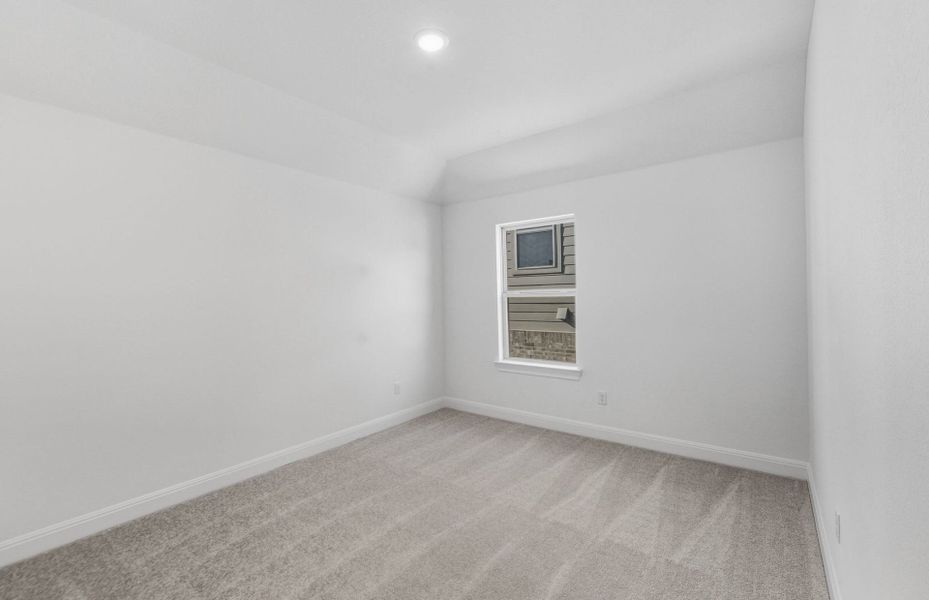 Spacious, unfurnished interior of a new home in West Cypress Hills, Spicewood (Image 18).