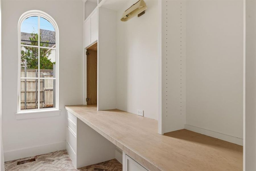 Image 32 of a home in .