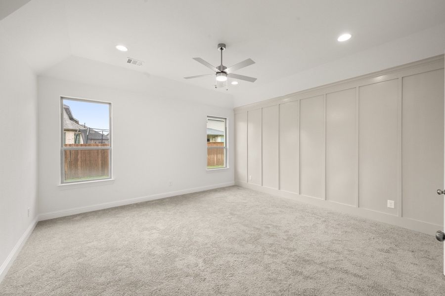 Spacious, unfurnished interior of a new home in Redden Farms, Midlothian (Image 13).