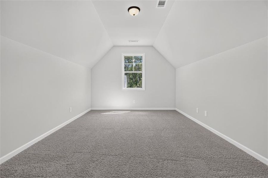 Spacious, unfurnished interior of a new home in , Athens (Image 39).