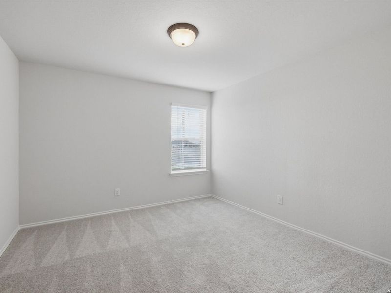 Spacious, unfurnished interior of a new home in Agave, San Antonio (Image 24).