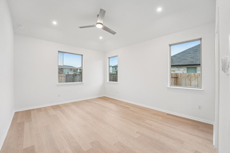 Spacious, unfurnished interior of a new home in Crosswinds, Kyle (Image 32). Spacious, unfurnished interior of a new home in Crosswinds, Kyle (Image 32).