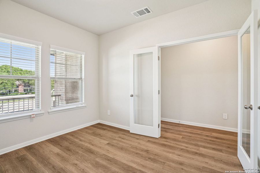 Spacious, unfurnished interior of a new home in Royal Crest, San Antonio (Image 44). Spacious, unfurnished interior of a new home in Royal Crest, San Antonio (Image 44).