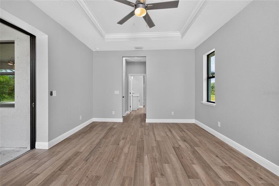 Spacious, unfurnished interior of a new home in , Port Charlotte (Image 20). Spacious, unfurnished interior of a new home in , Port Charlotte (Image 20).