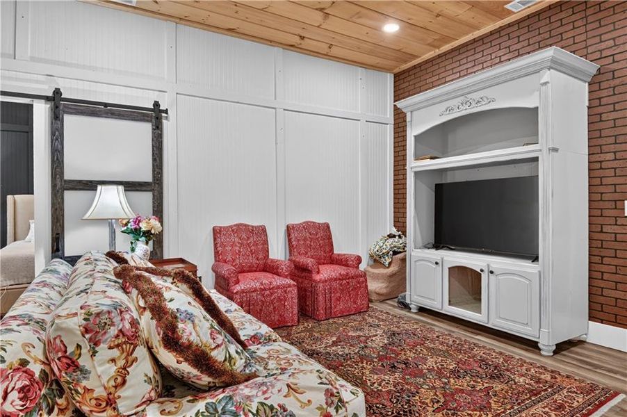 Furnished interior view inside a new home in , Ellijay (Image 68). Furnished interior view inside a new home in , Ellijay (Image 68).