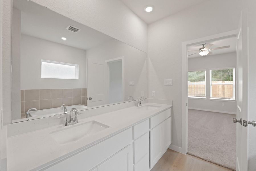 Furnished interior view inside a new home in Russell Ranch, Bay City (Image 9).
