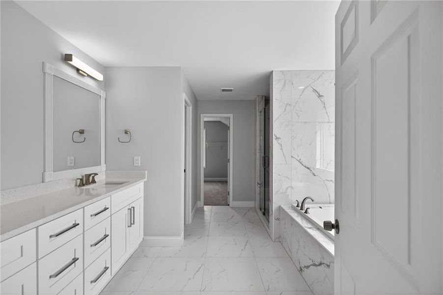 Furnished interior view inside a new home in , Gainesville (Image 9).