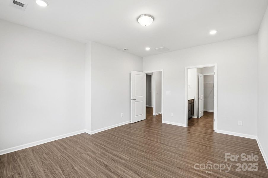 Spacious, unfurnished interior of a new home in Villas at Prestwick, Mooresville (Image 35).