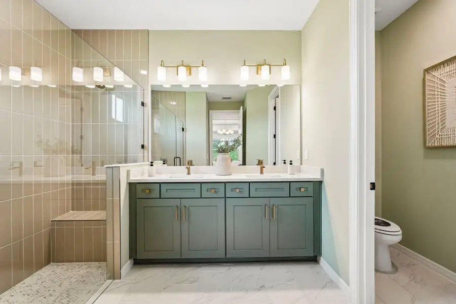 Owners Bathroom
