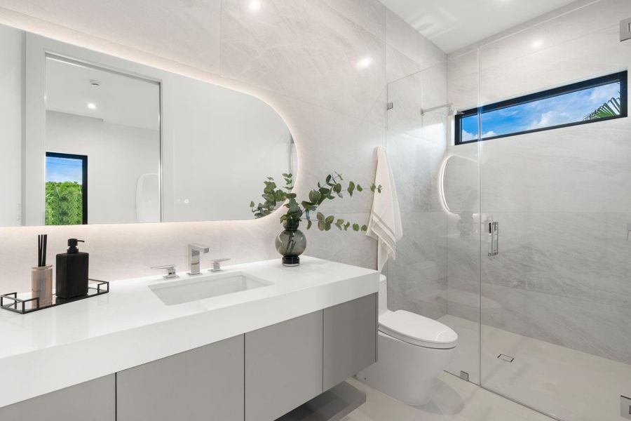 Furnished interior view inside a new home in , Fort Lauderdale (Image 6).