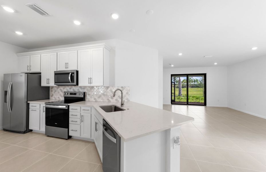 Furnished interior view inside a new home in Del Webb Naples, Ave Maria (Image 4).