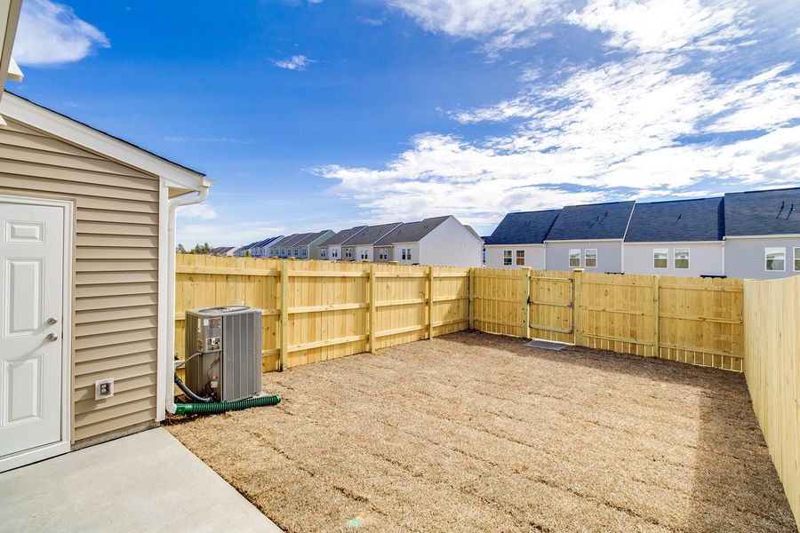 Exterior details and patio area of a home in Astoria, Columbia (Image 4).