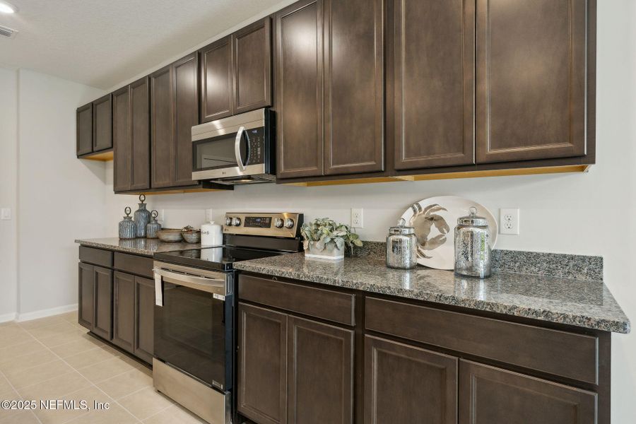 Close-up of interior finishes inside a home in , Jacksonville (Image 13).