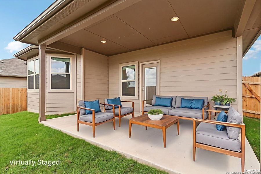 Furnished interior view inside a new home in , Cibolo (Image 7). Furnished interior view inside a new home in , Cibolo (Image 7).