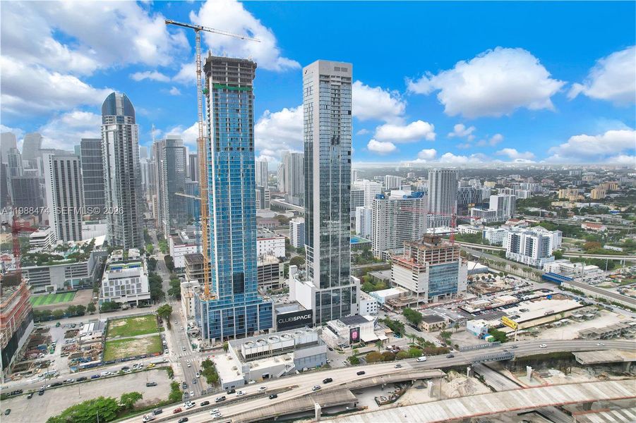 Condo located in Miami, FL showcasing its design and architecture (Image 11).