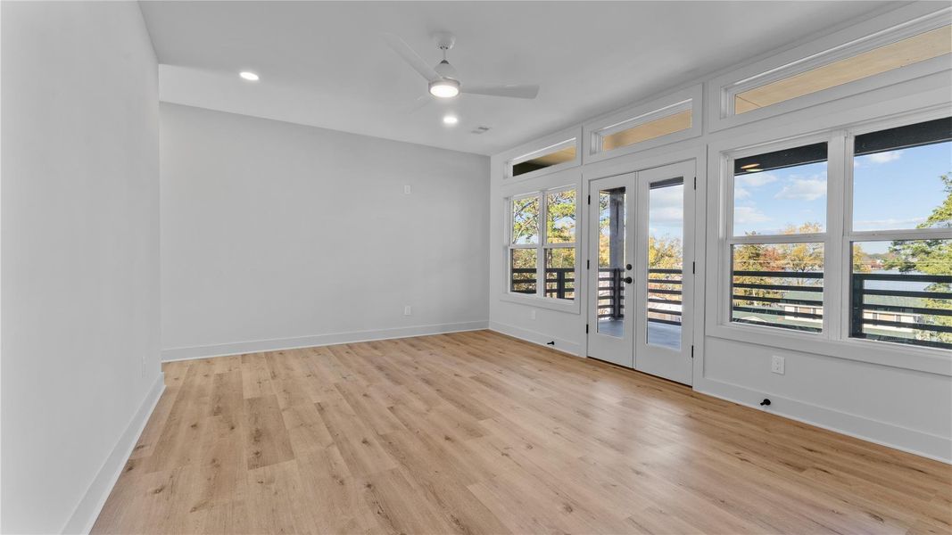 Spacious, unfurnished interior of a new home in , Livingston (Image 38).