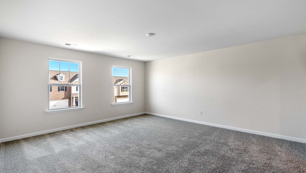 Spacious, unfurnished interior of a new home in Woodhaven, Spartanburg (Image 23).