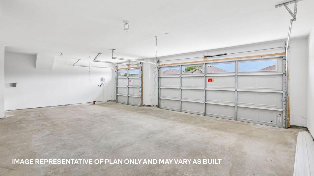 Spacious, unfurnished interior of a new home in Riverview, Georgetown (Image 36).