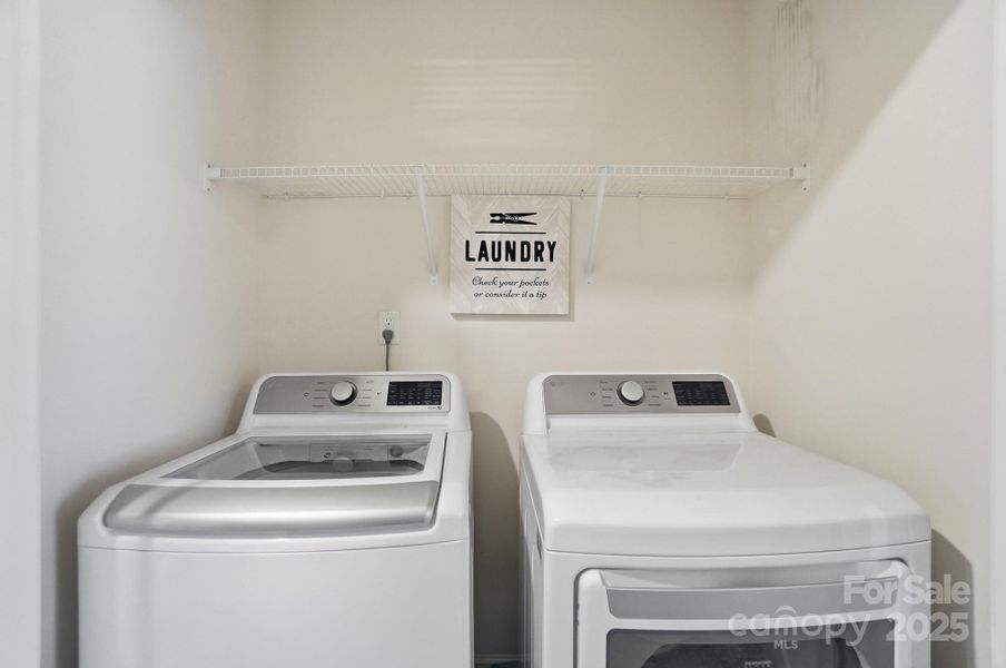 Close-up of interior finishes inside a home in , Charlotte (Image 20). Close-up of interior finishes inside a home in , Charlotte (Image 20).