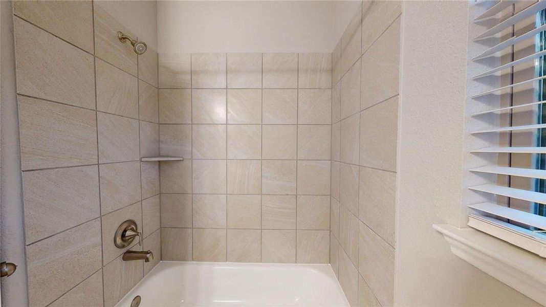 Furnished interior view inside a new home in River Ranch, Dayton (Image 12).